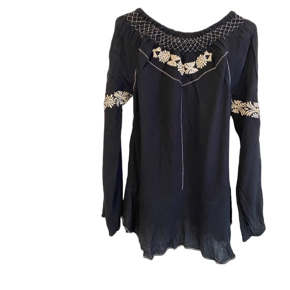 Free People Boho Style Black Women’s Blouse Top Shirt Size Medium - Picture 2 of 6